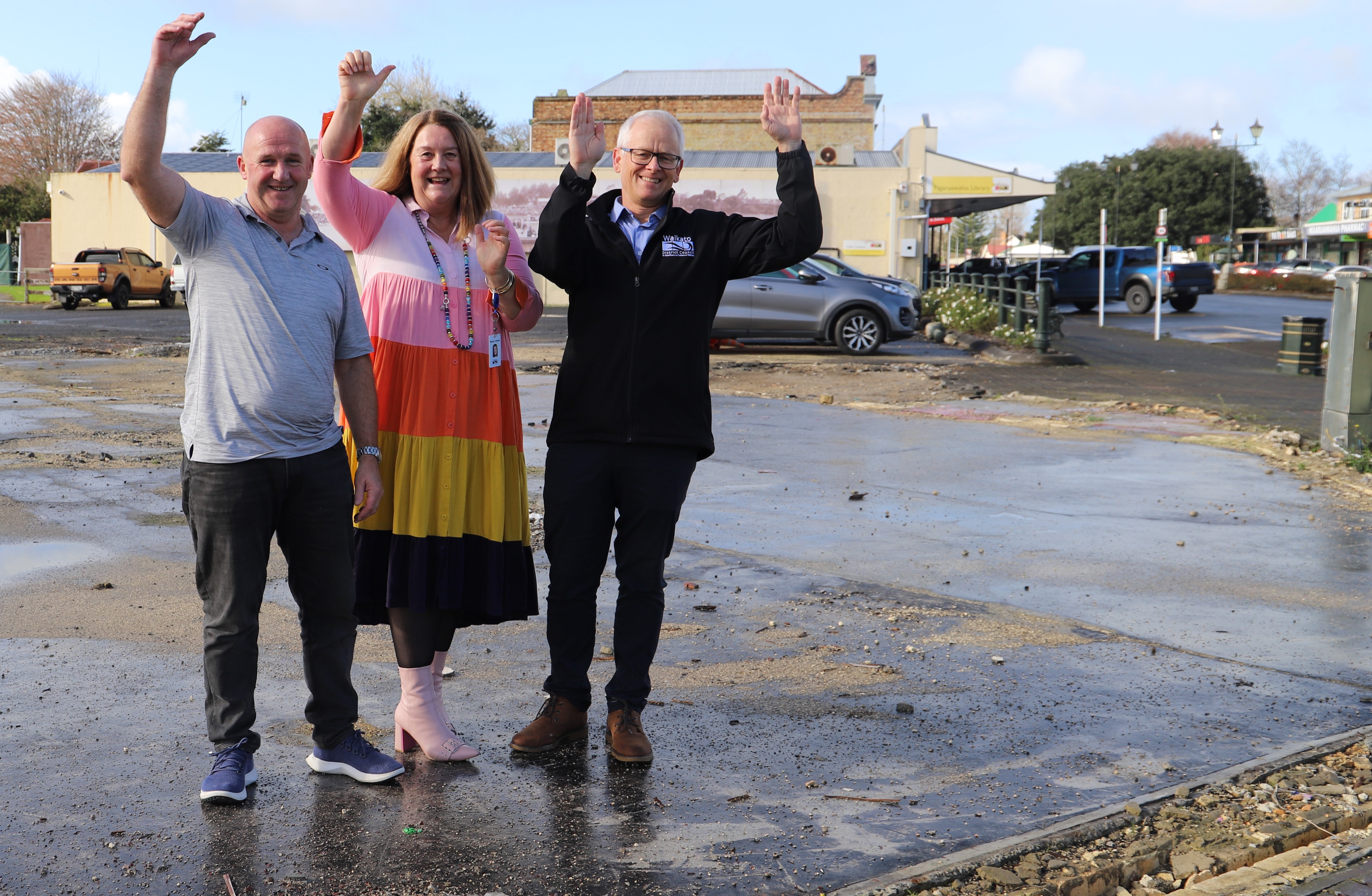 Clr Eugene Patterson, Mayor Jacqui Church and Anthony Averill